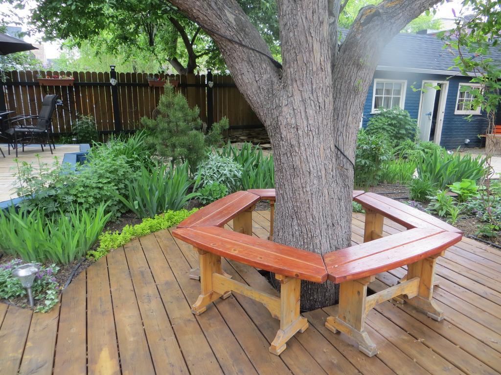 River Lee Executive Bed And Breakfast YYC Exterior foto